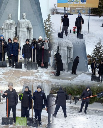 Акция "Чистый памятник"