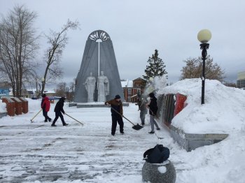 Акция  "Памятник"