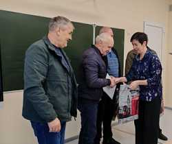 Поздравление водителей школьных автобусов